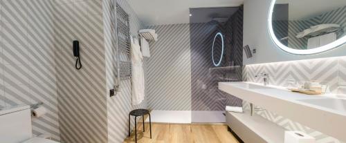 Suite del hotel Suites Plaza & Wellness Andorra. Foto 3