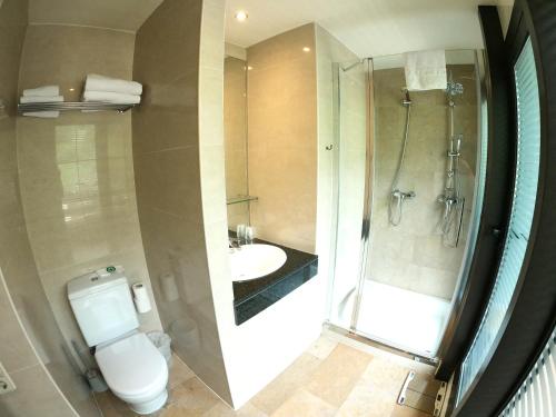 Habitación doble Comunicada 2 Camas dobles del hotel Yomo Patagonia. Foto 4