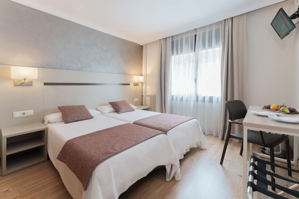 Doble Twin Exterior del hotel Cosmos