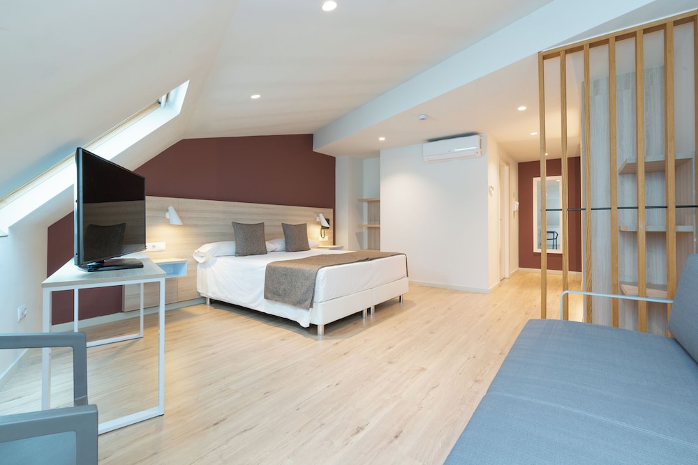 Master Suite Family & Friends 4 personas del hotel Cosmos