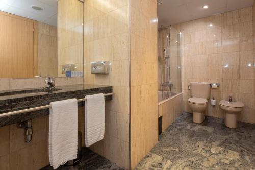 Habitación Doble Superior del hotel Hesperia Andorra. Foto 4