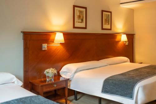 Habitación Triple del hotel Hesperia Andorra. Foto 4