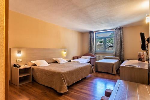 Habitación Quíntuple con acceso al spa del hotel Panorama and Spa. Foto 1
