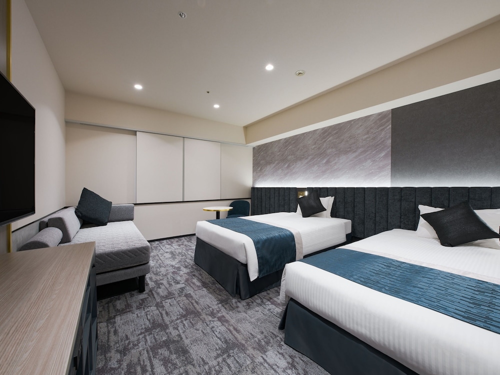 Habitación Deluxe con 2 camas individuales, no fumadores (with Sofa renovated) del hotel Villa Fontaine Grand Tokyo-Shiodome. Foto 2