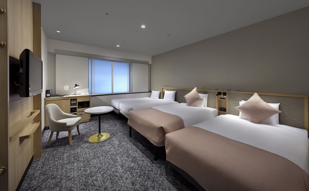 Habitación Deluxe con 2 camas individuales, no fumadores (with Sofa) del hotel Villa Fontaine Grand Tokyo-Shiodome. Foto 1