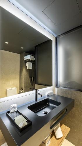 PREMIUM COMFORT RENOVADA del hotel Roc Blanc and Spa. Foto 4