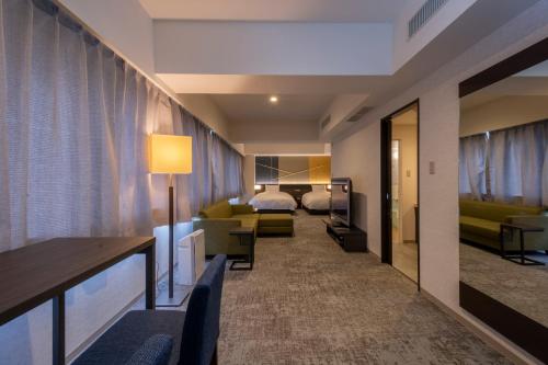 Suite de lujo con 2 camas - No fumadores del hotel Kanazawa. Foto 7
