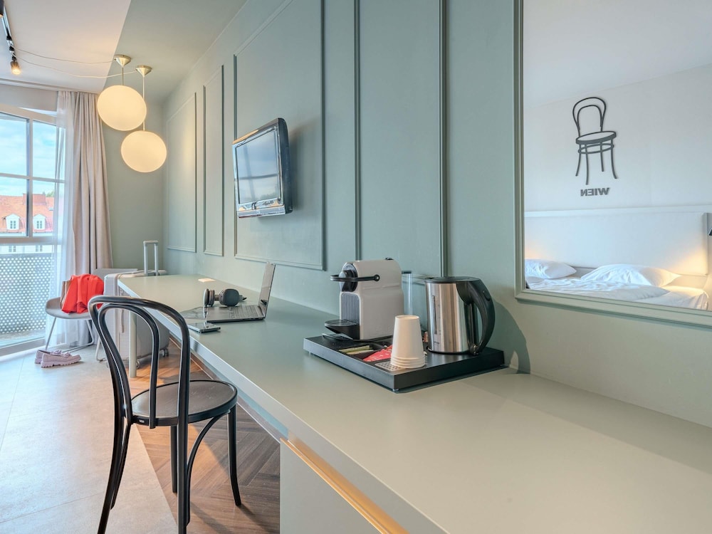 Habitación estándar con 2 camas individuales del hotel Ibis Styles Graz Messe. Foto 2
