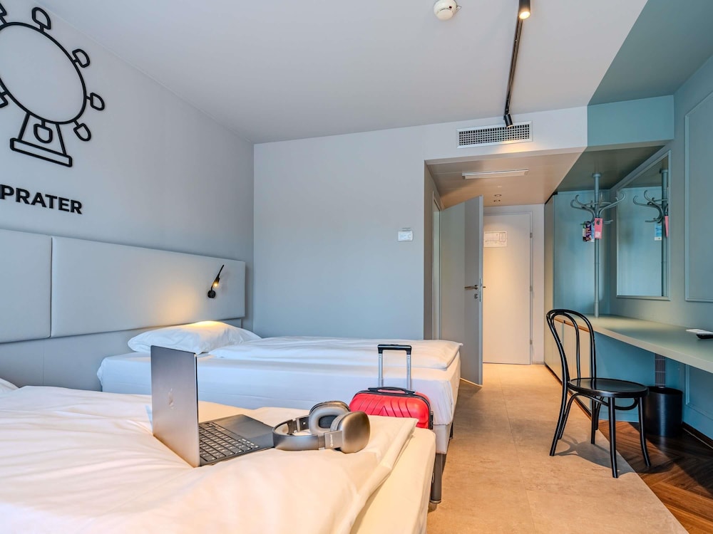 Habitación estándar con 2 camas individuales del hotel Ibis Styles Graz Messe. Foto 8