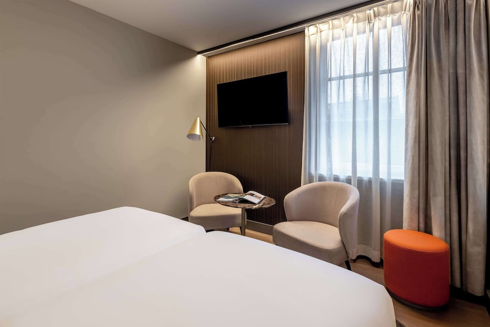 Habitación Premium del hotel NH Collection Salzburg City. Foto 5