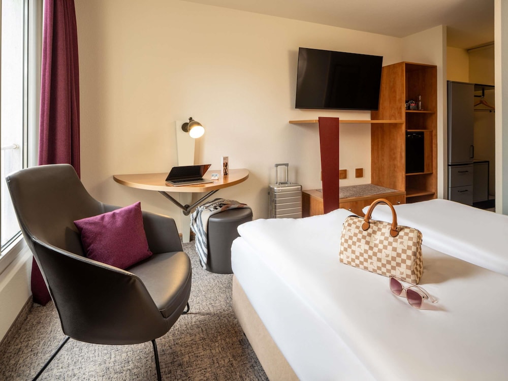 Habitación Standard con 2 camas individuales del hotel Mercure Salzburg City. Foto 4