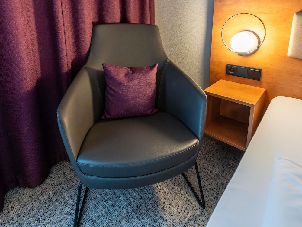 Habitación Standard con 2 camas individuales del hotel Mercure Salzburg City. Foto 6