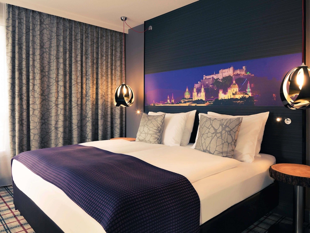 Habitación doble de categoría superior del hotel Mercure Salzburg City. Foto 5