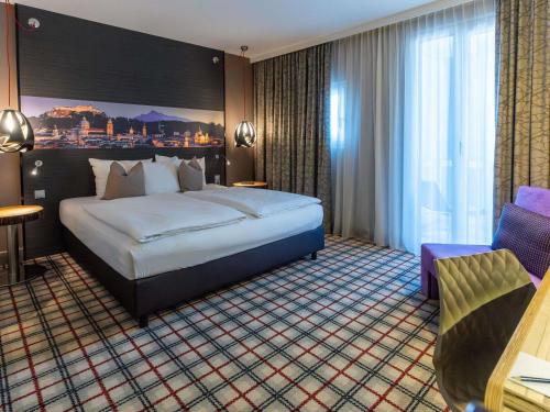 Habitación Doble Deluxe del hotel Mercure Salzburg City. Foto 3