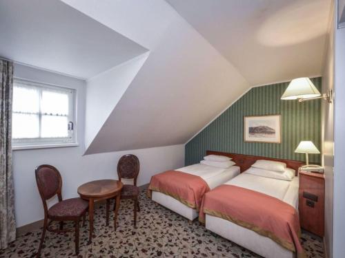 Habitación Doble Estándar - 2 camas del hotel Grand Mercure Biedermeier Wien. Foto 1