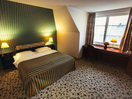 Habitación Doble Clásica del hotel Grand Mercure Biedermeier Wien. Foto 2