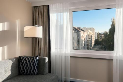 Habitación Familiar con 2 camas dobles del hotel Hilton Vienna Danube Waterfront. Foto 3