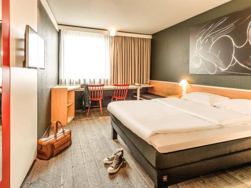 Habitación Doble Estándar del hotel Ibis Wien Mariahilf. Foto 8