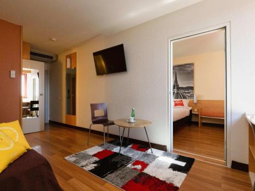 Apartamento con vistas a la ciudad del hotel Ibis Wien Mariahilf. Foto 1