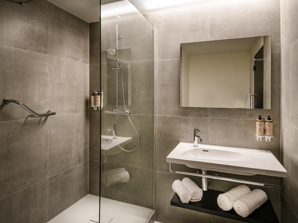 Habitación Superior con 1 cama doble del hotel Mercure Antwerp City South. Foto 2