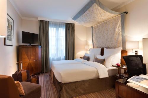 Habitación Doble Premium - 2 camas del hotel Warwick Brussels. Foto 1