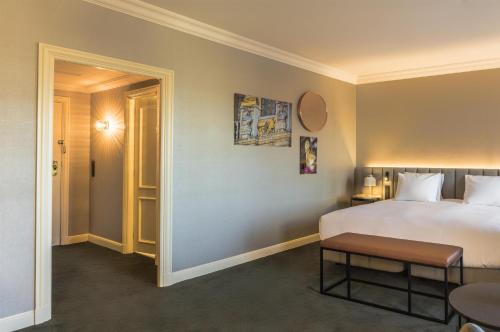 Habitación Doble - 2 camas del hotel Hilton Brussels Grand Place. Foto 7