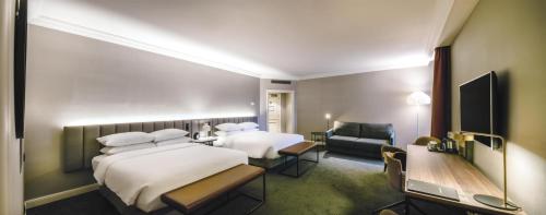 Habitación Familiar - 2 camas grandes del hotel Hilton Brussels Grand Place