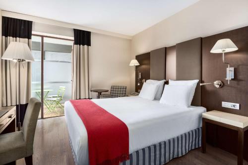 Habitación Doble Superior - 1 o 2 camas del hotel Nh Brussels Grand Place Arenberg. Foto 3