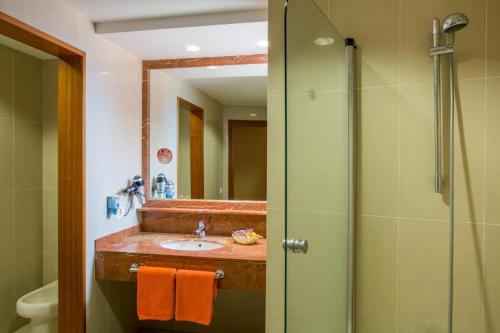 Apartamento Estándar del hotel Hotel Apartamentos El Galeón. Foto 2