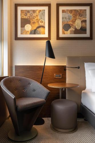 Habitación Doble Estándar del hotel Crowne Plaza Geneva, An Ihg. Foto 1
