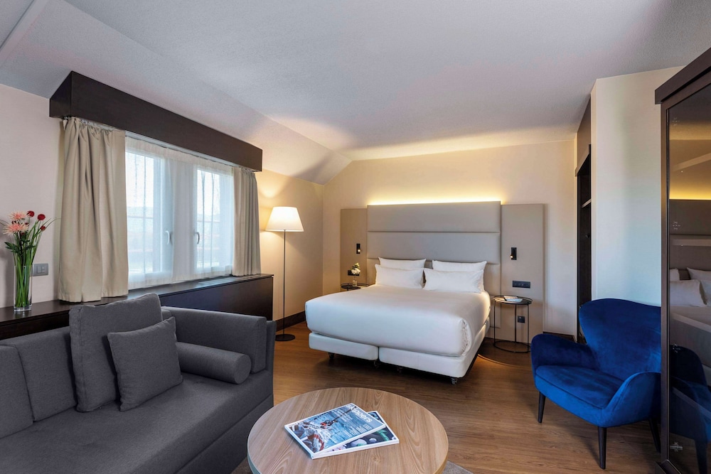 Suite junior del hotel Nh Geneva Airport