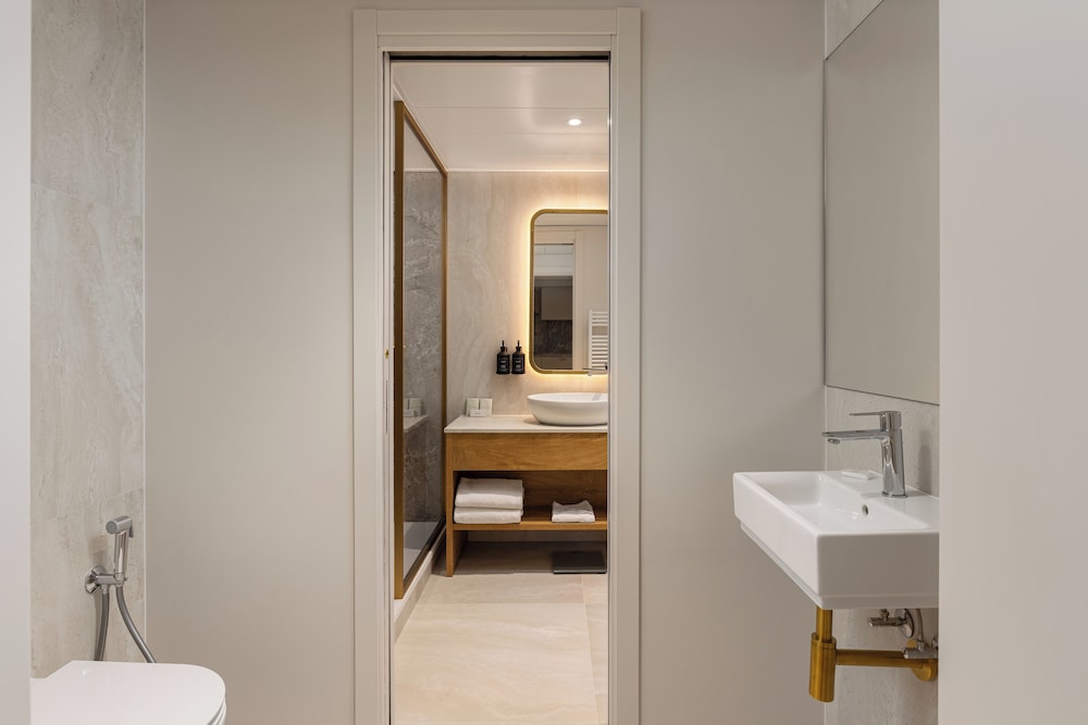 Apartamento Elite, 1 habitación del hotel Royal Manotel. Foto 7