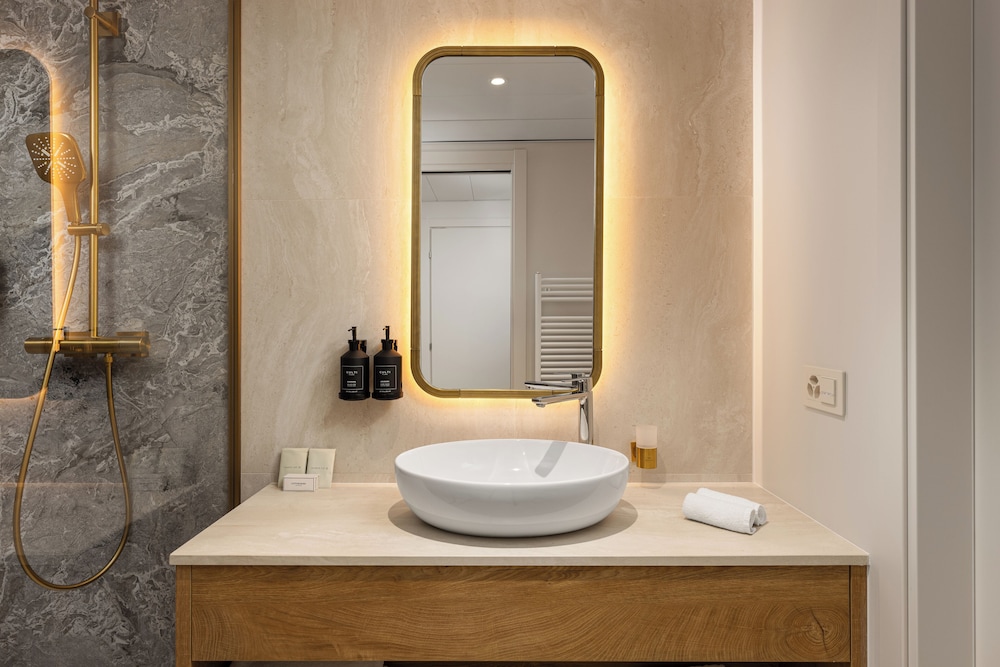 Apartamento Elite, 1 habitación del hotel Royal Manotel. Foto 8