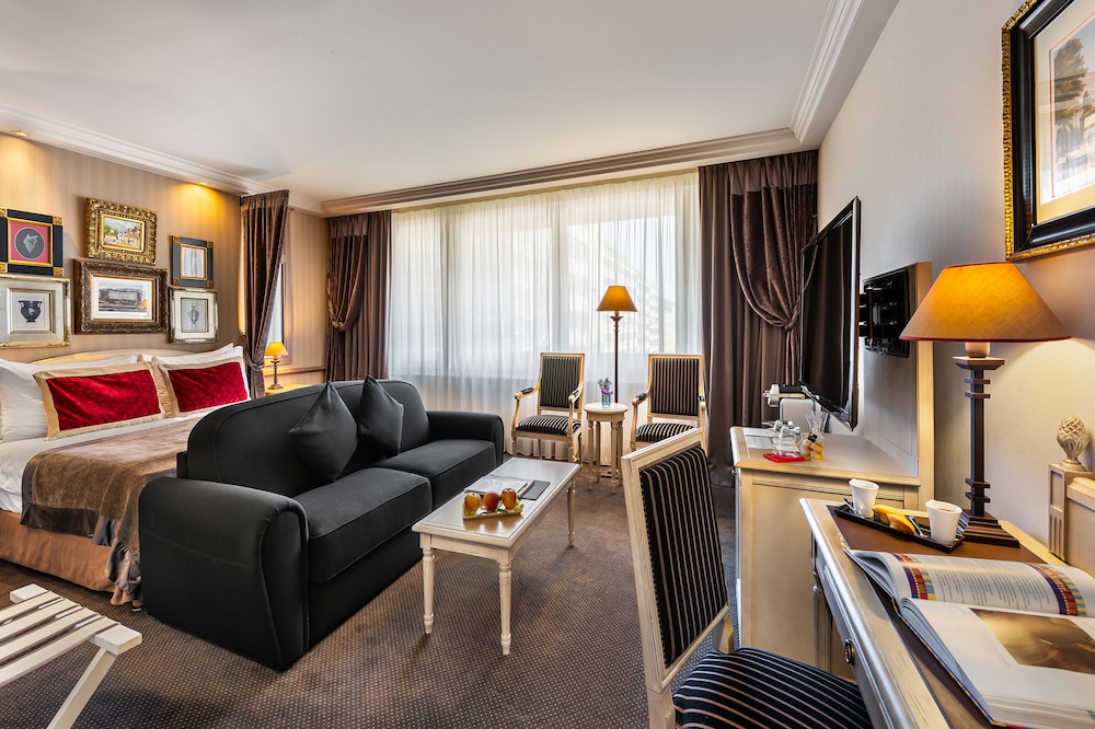 Habitación Familiar del hotel Royal Manotel