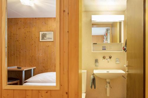 Habitación Individual con baño privado - Sin vistas del hotel Jungfrau Lodge Swiss Mountain