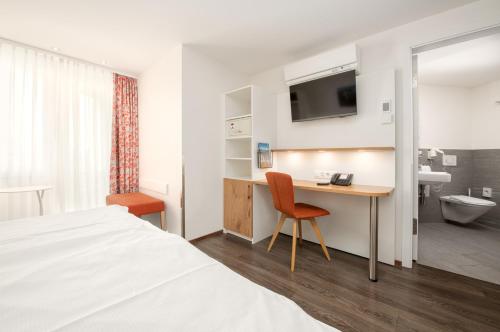 Habitación Doble Superior con aire acondicionado - 2 camas del hotel Bernerhof. Foto 4