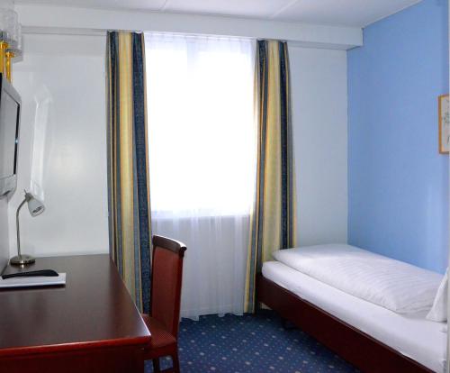 Habitación Individual del hotel Weisses Kreuz. Foto 5