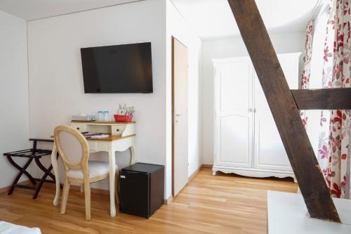 Habitación Familiar del hotel Weisses Kreuz. Foto 7