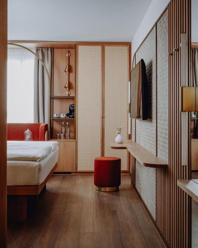 Habitación Doble Deluxe del hotel Ameron Luzern Flora. Foto 6