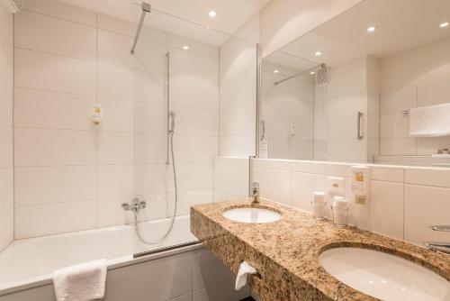 Habitación Triple del hotel Monopol. Foto 3