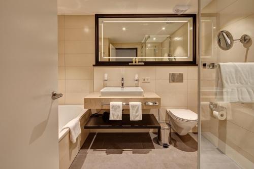 Suite Deluxe del hotel Monopol. Foto 3