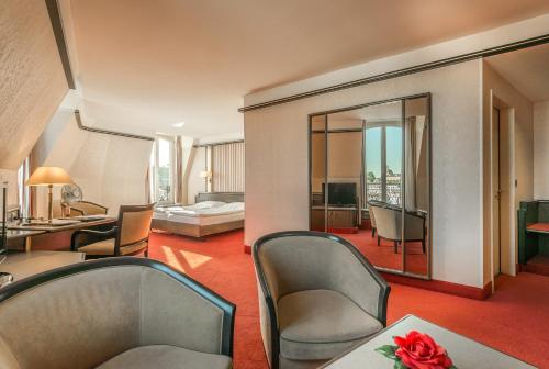 Suite Junior del hotel Monopol. Foto 5