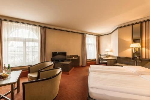 Suite Junior del hotel Monopol. Foto 3