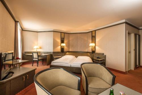 Suite Junior del hotel Monopol. Foto 7