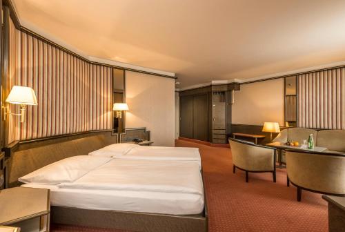 Suite Junior del hotel Monopol. Foto 8