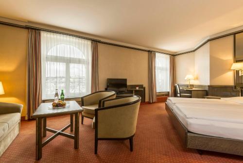 Suite Junior del hotel Monopol. Foto 12