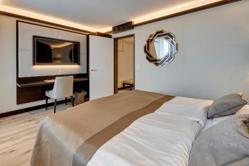Suite Deluxe del hotel Monopol. Foto 6