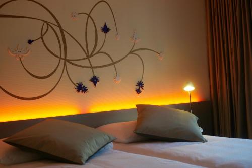 DESIGN Twin Room del hotel Continental Park. Foto 3