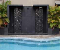 Golden Tulip Mandison Suites