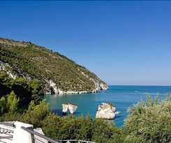 Hotel Baia Dei Faraglioni